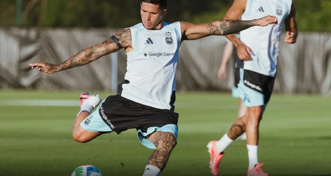 ARGENTINA SE PREPARA INTENSAMENTE PARA EL PARTIDO DE MAÑANA. SCALONI MANTENDRÍA EL 11 INICIAL