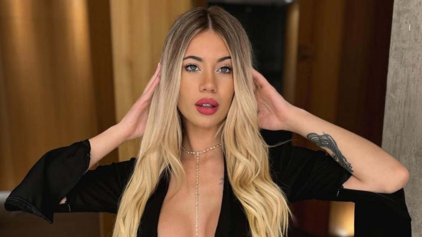 CÁNDELA ARIZAGA ROMPIÓ EL SILENCIO TRAS EL ESCÁNDALO CON FACUNDO MOYANO: “TENGO ERRORES COMO CUALQUIERA”