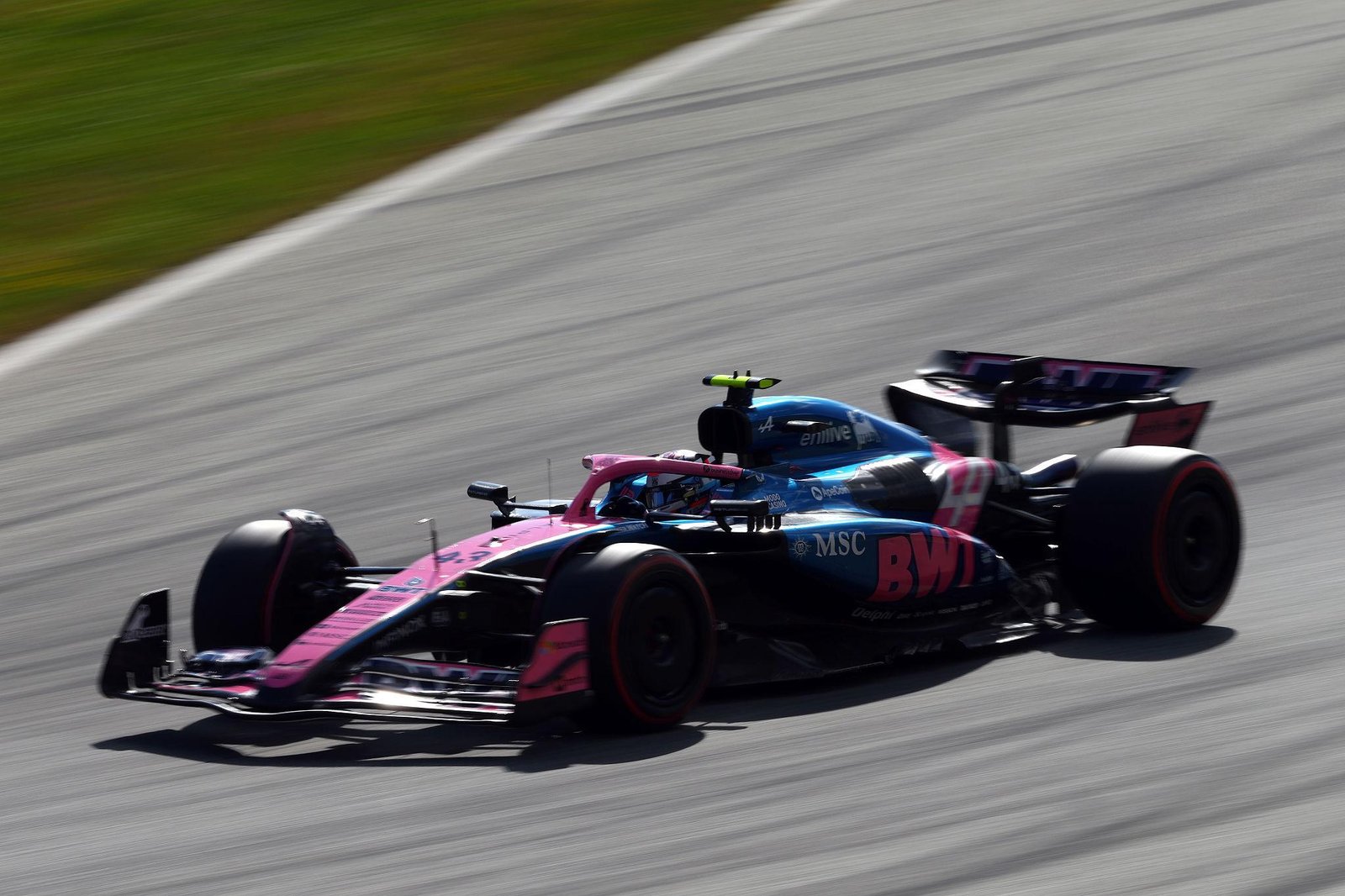 COLAPINTO LARGARÁ 15° o 16° EN AUSTRIA Y SUEÑA CON OTRA REMONTADA: TODO LISTO PARA EL GP DE MAÑANA