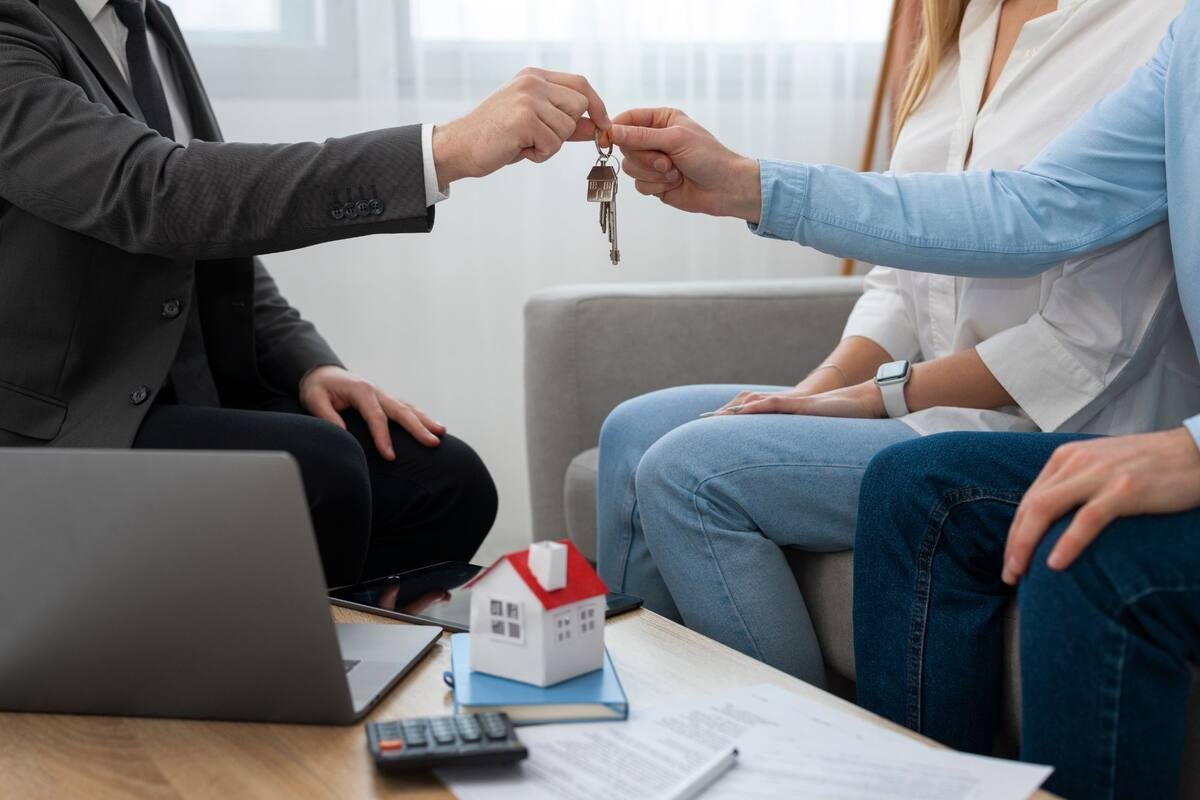 ¿CONVIENE SACAR UN CRÉDITO UVA AL 7,5%? LAS CLAVES QUE HAY QUE MIRAR ANTES DE PEDIR UNA HIPOTECA