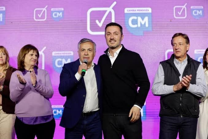 CORNEJO BUSCA CERRARLE LAS PUERTAS A PETRI: NI CANDIDATO OFICIALISTA NI LIBERTAD PARA IR POR AFUERA