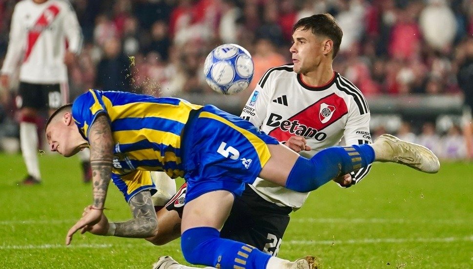 CRISIS TERMINAL EN RIVER: PERDIÓ 1-0 CON ROSARIO CENTRAL Y PELIGRA LA CONTINUIDAD DE COUDET