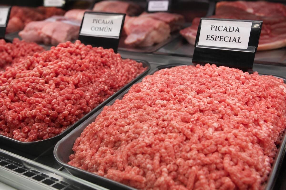EL CONSUMO DE CARNE VACUNA SIGUE EN CAÍDA Y LOS CARNICEROS ADVIERTEN UN CAMBIO EN LOS HÁBITOS