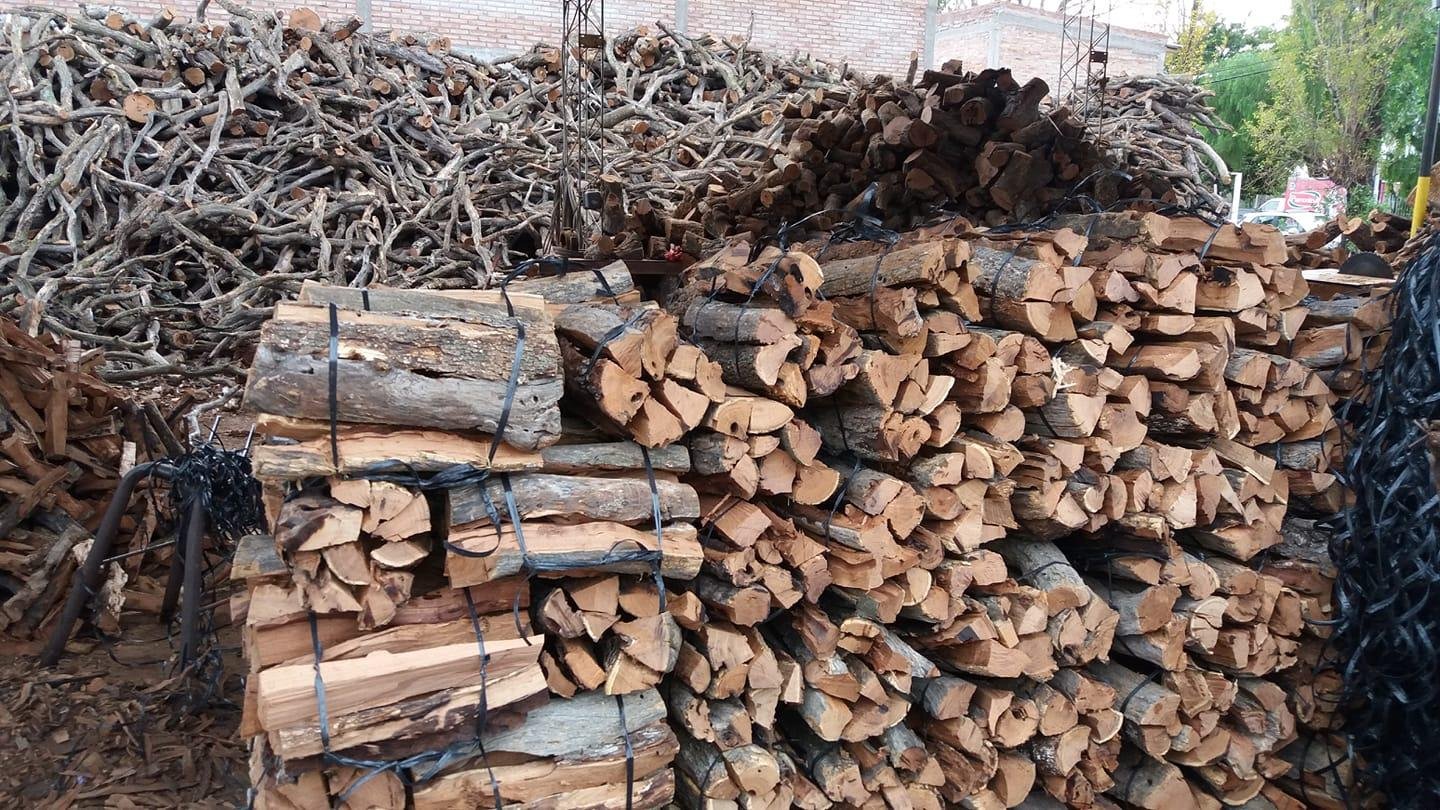 EL FRÍO DISPARÓ LA DEMANDA DE LEÑA EN MENDOZA Y LAS VENTAS CRECIERON HASTA UN 50%