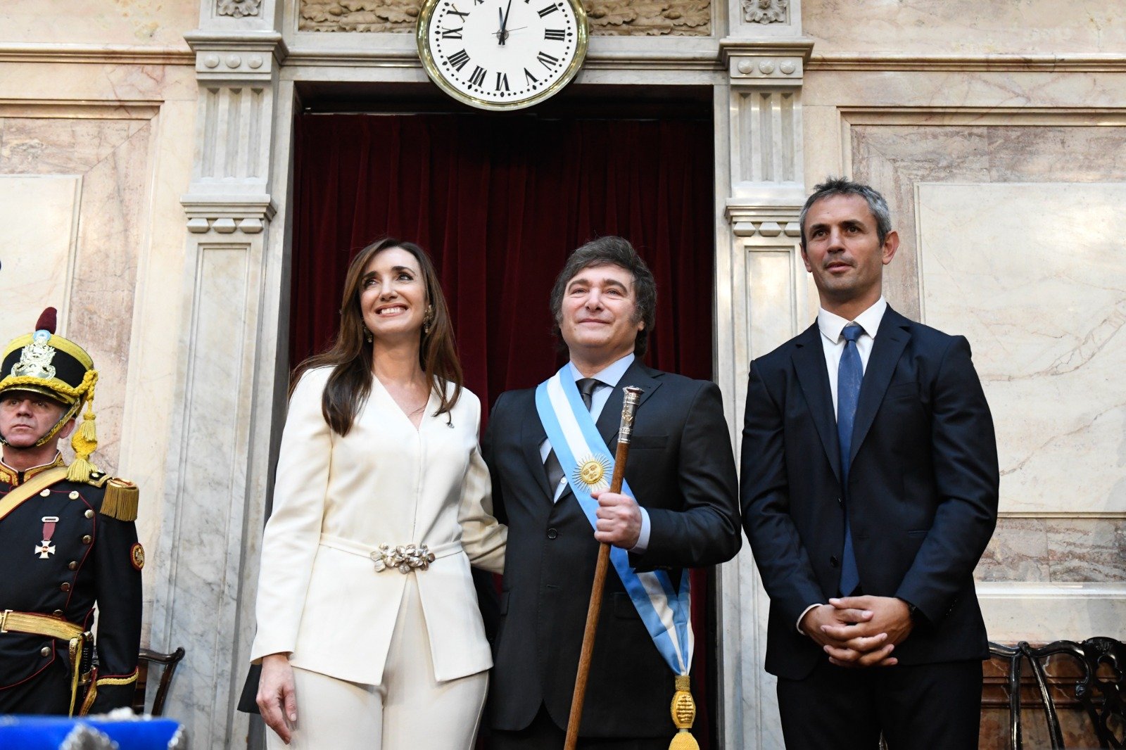 EL GOBIERNO CONTINÚA CON SUS ATAQUES A LA VICEPRESIDENTA: QUIRNO LE EXIGE QUE RENUNCIE