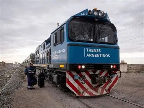 EL GOBIERNO NACIONAL LICITA LA PRIVATIZACIÓN DEL BELGRANO CARGAS Y LA LÍNEA SAN MARTÍN