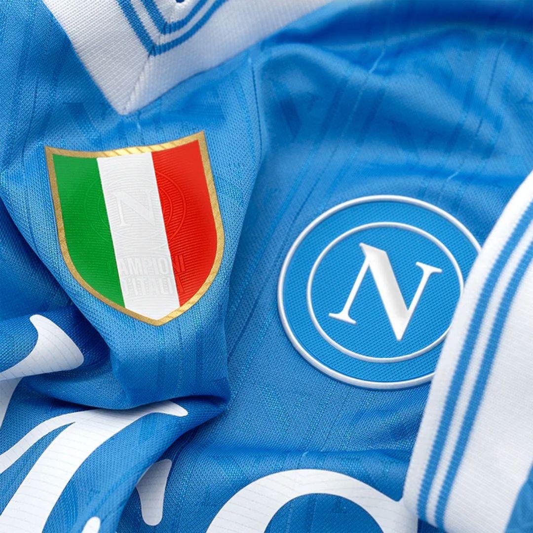 EL NAPOLI PRESENTÓ SU NUEVA CAMISETA CON UN VIDEO FILMADO EN EL CORAZÓN DE BUENOS AIRES