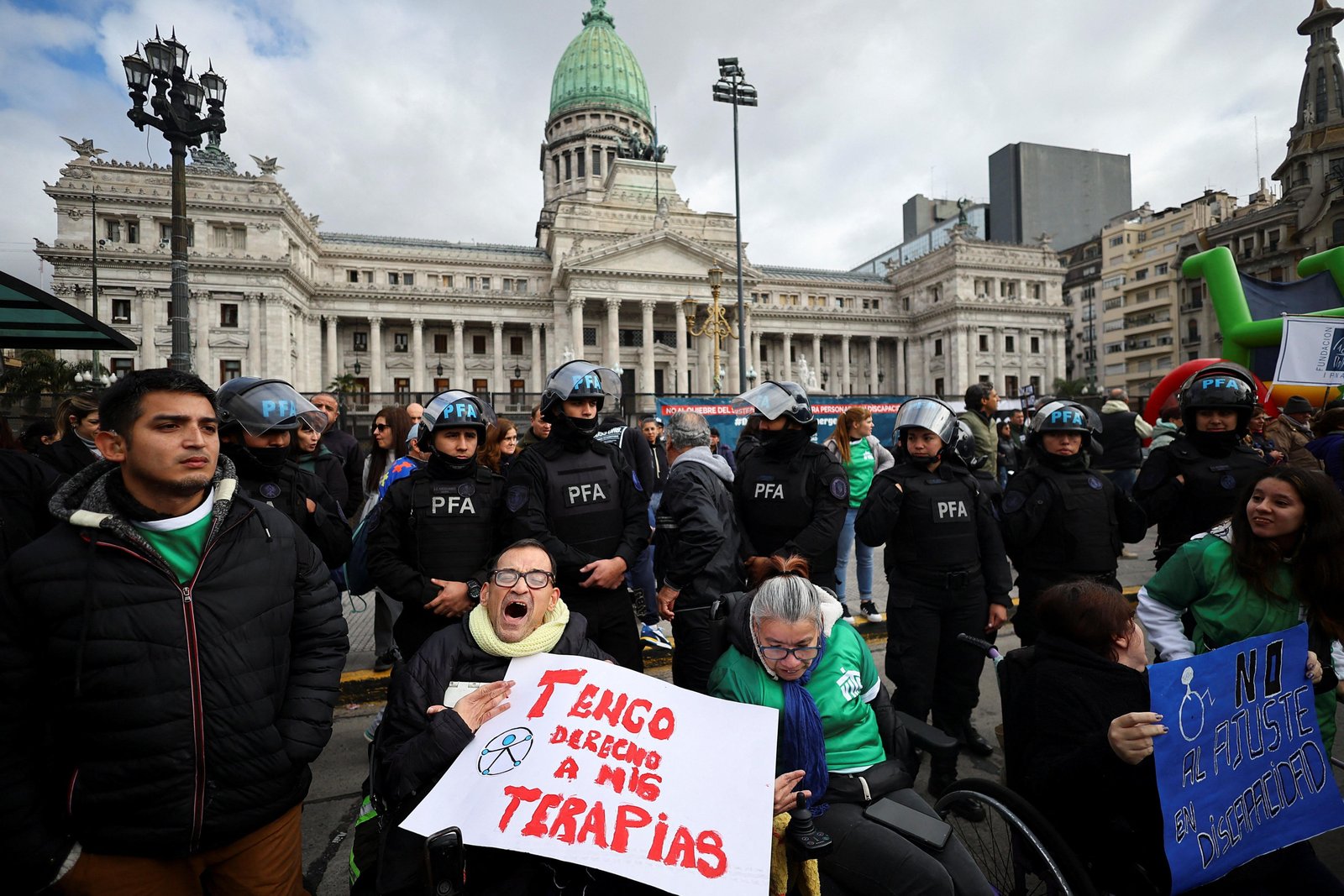 EMERGENCIA EN DISCAPACIDAD: QUÉ SE DISCUTE EN EL CONGRESO Y POR QUÉ PREOCUPA LA CONTINUIDAD DE TERAPIAS Y TRASLADOS