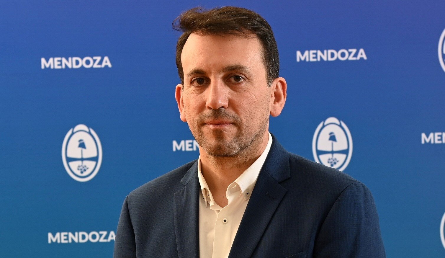 GARCÍA ZALAZAR LE PIDE A NACIÓN QUE SUME FONDOS A LAS BECAS ESTUDIANTILES: ¿EL CORNEJISMO BUSCA DIFERENCIARSE DE MILEI?
