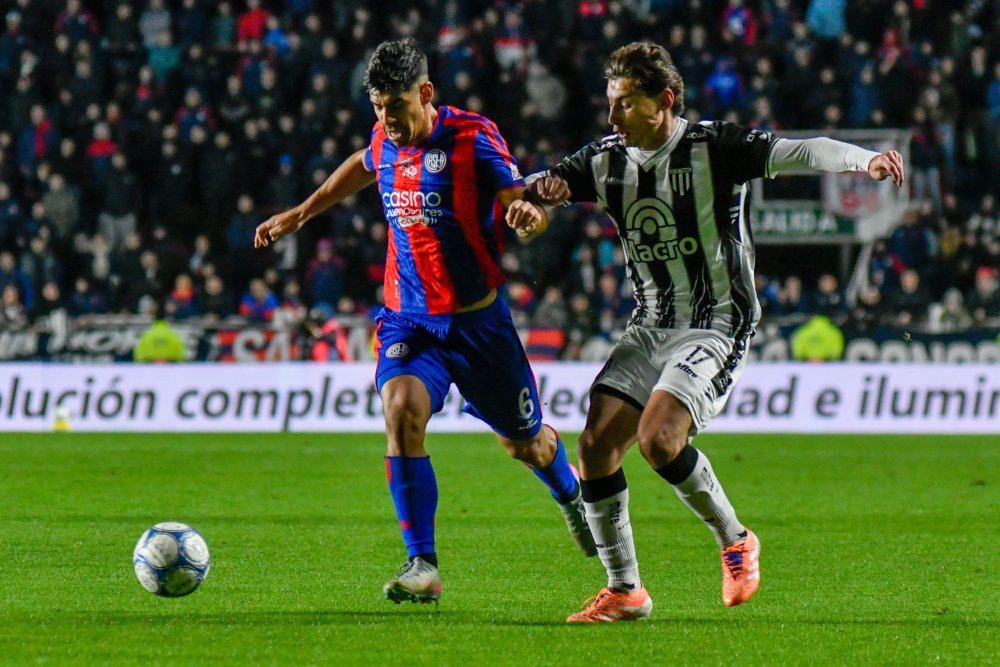 GIMNASIA CAYÓ SOBRE EL FINAL ANTE SAN LORENZO Y PERDIÓ UN PUNTO VITAL EN SU CARRERA POR LA PERMANENCIA