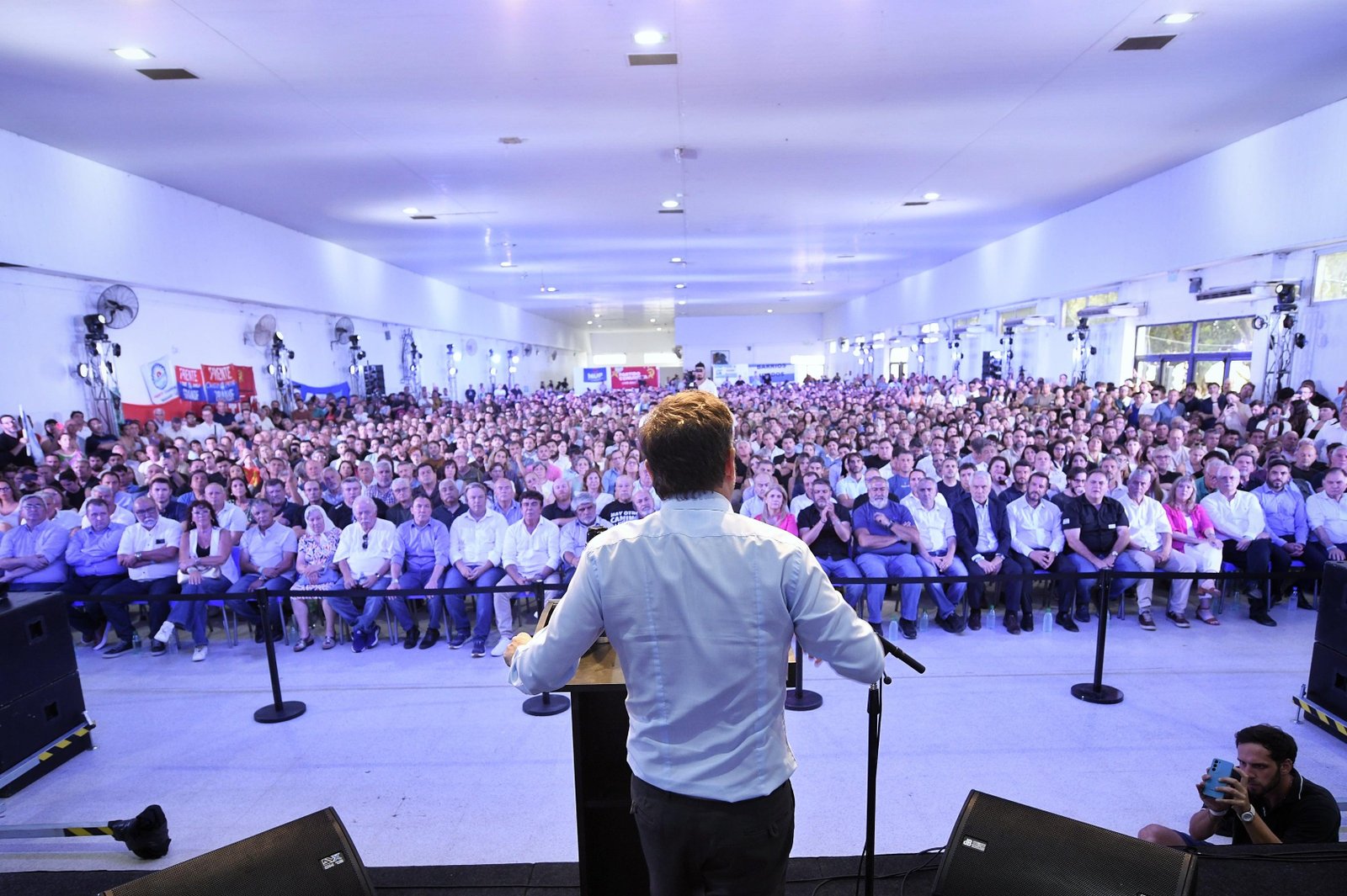 KICILLOF PONE UN PIE EN MENDOZA Y ACTIVA SU ARMADO POLÍTICO CON LA MIRA EN 2027