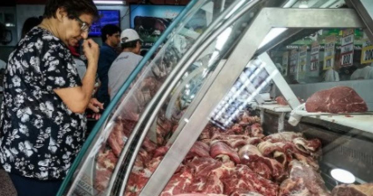 LA CARNE SE VA DEL PLATO: EL CONSUMO DE LOS ARGENTINOS CAE AL NIVEL MÁS BAJO EN DOS DÉCADAS