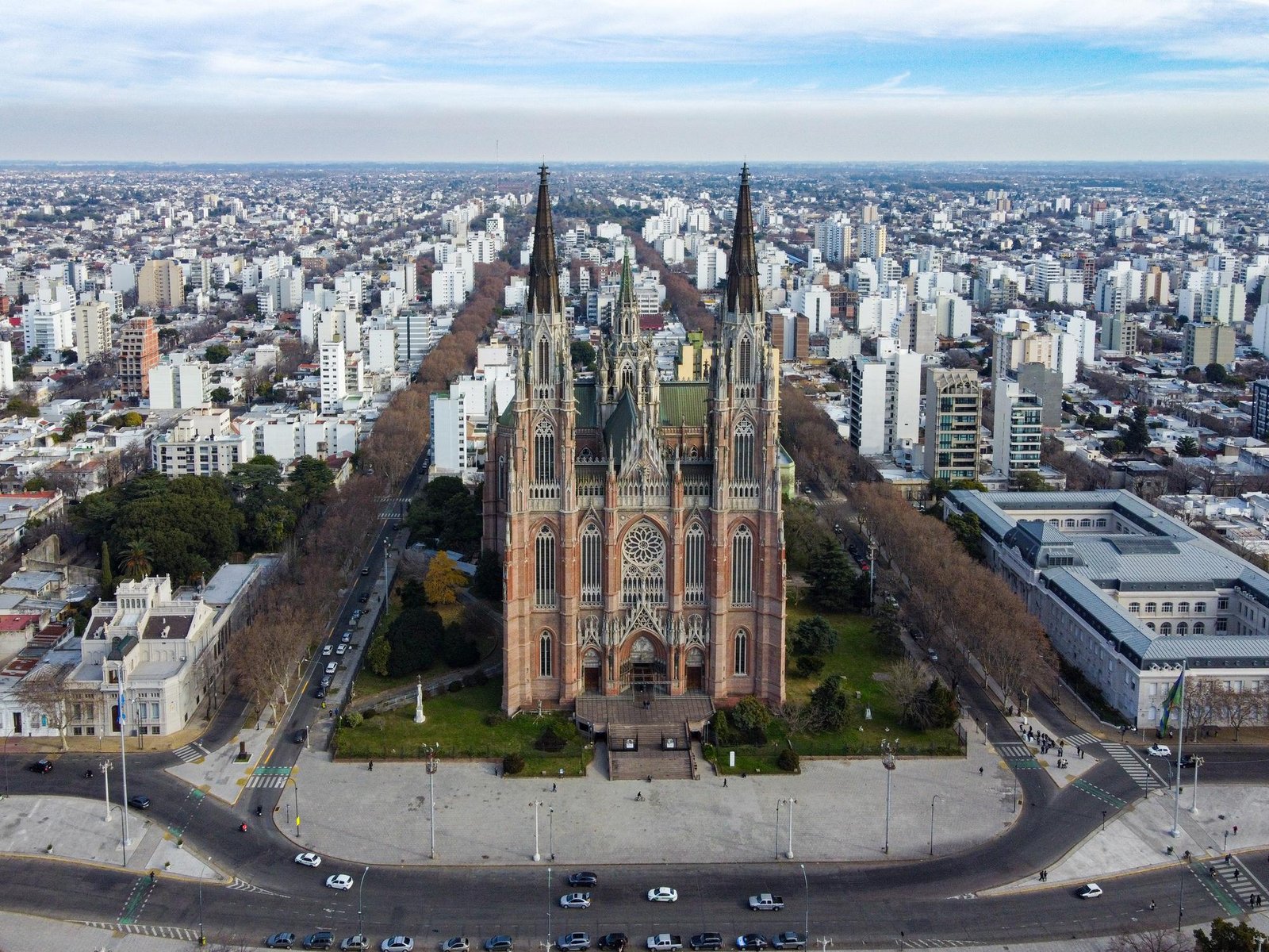 LA CATEDRAL DE LA PLATA HIZO HISTORIA Y FUE ELEGIDA COMO LA MÁS LINDA DEL MUNDO