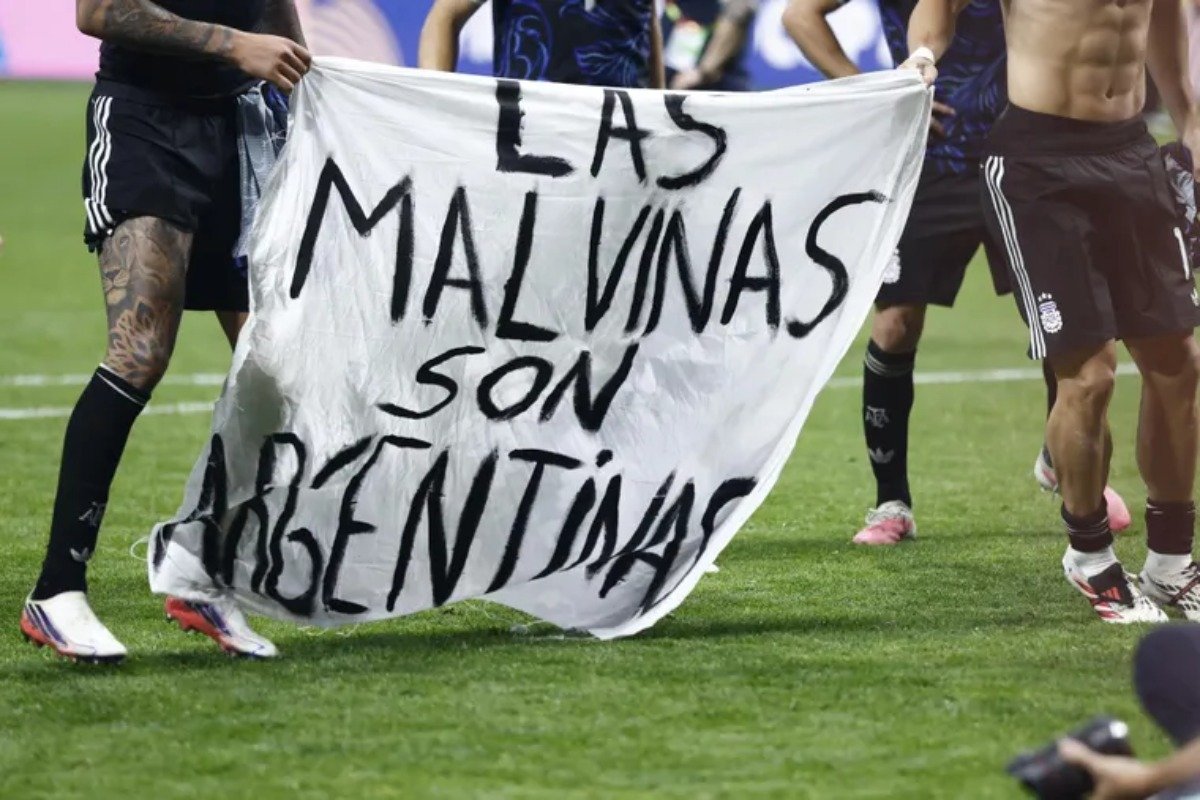 LA FIFA ABRIÓ UN EXPEDIENTE CONTRA LA AFA TRAS EL MUNDIAL 2026: QUÉ SE INVESTIGA Y QUIÉNES ESTÁN INVOLUCRADOS