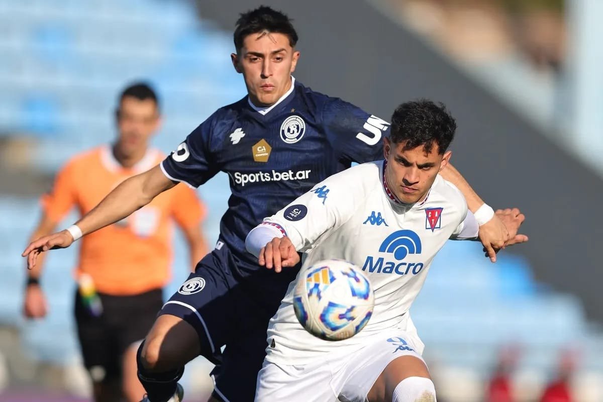 LA LEPRA LE GANÓ A TIGRE Y SIGUE EN LA COPA ARGENTINA