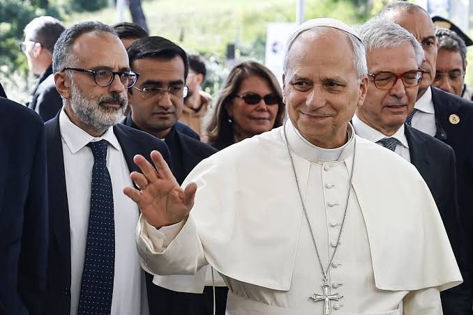 LEÓN XIV EVOLUCIONA BIEN TRAS LA CIRUGÍA DE PULMÓN: EL VIAJE A LA ARGENTINA SIGUE EN PIE, PERO DEPENDE DE SU RECUPERACIÓN