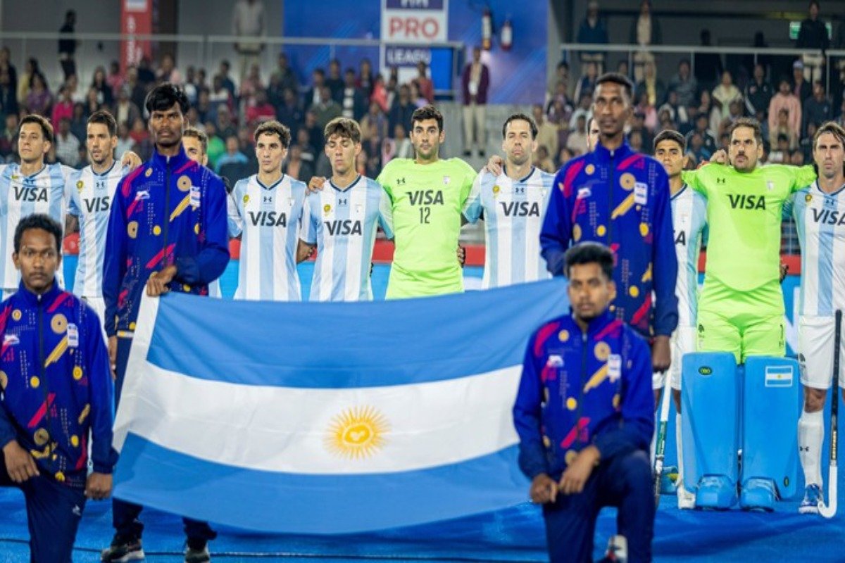 LOS LEONES DEBUTARON CON TRIUNFO EN EL MUNDIAL: VENCIERON 3-0 A JAPÓN