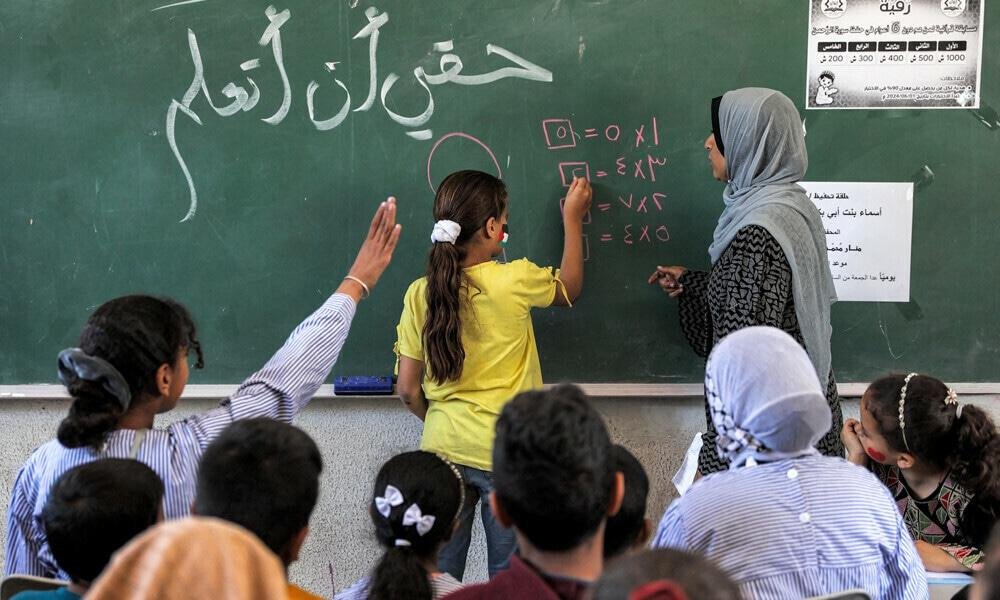 LOS NIÑOS DE GAZA VOLVIERON A LAS AULAS DESPUÉS DE CASI TRES AÑOS