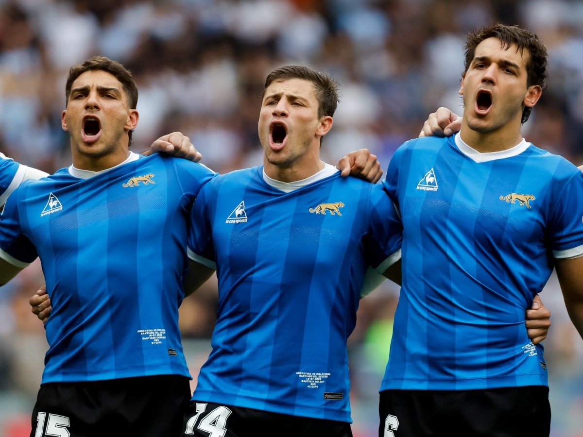 LOS PUMAS CAYERON ANTE INGLATERRA EN UN PARTIDO CALIENTE QUE TUVO POLÉMICA Y UN EMOTIVO HOMENAJE AL '86