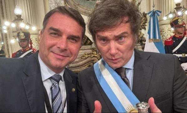 MILEI RESPALDÓ A FLÁVIO BOLSONARO Y REAFIRMÓ SU ALINEAMIENTO CON LA DERECHA REGIONAL