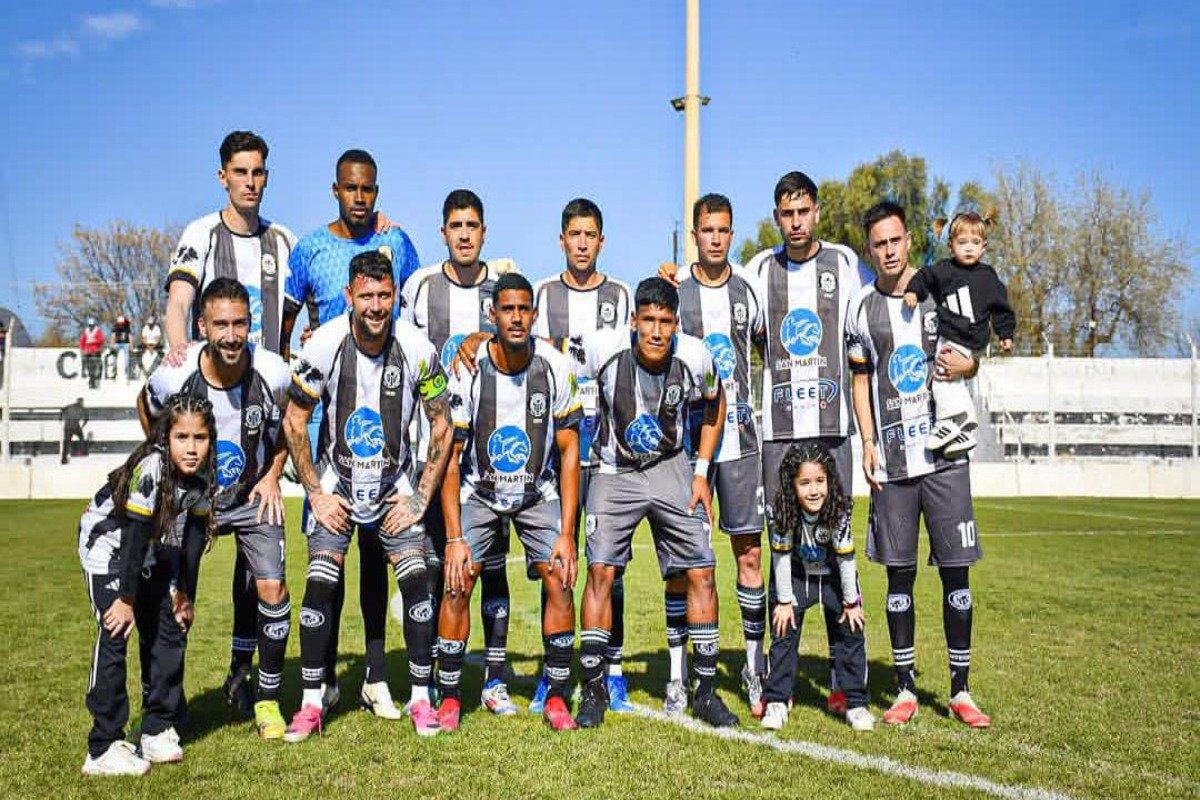 MONTECASEROS PRESENTÓ SU NUEVO PROYECTO PARA EL REGIONAL AMATEUR CON UN CUERPO TÉCNICO INTERNACIONAL Y SEIS REFUERZOS