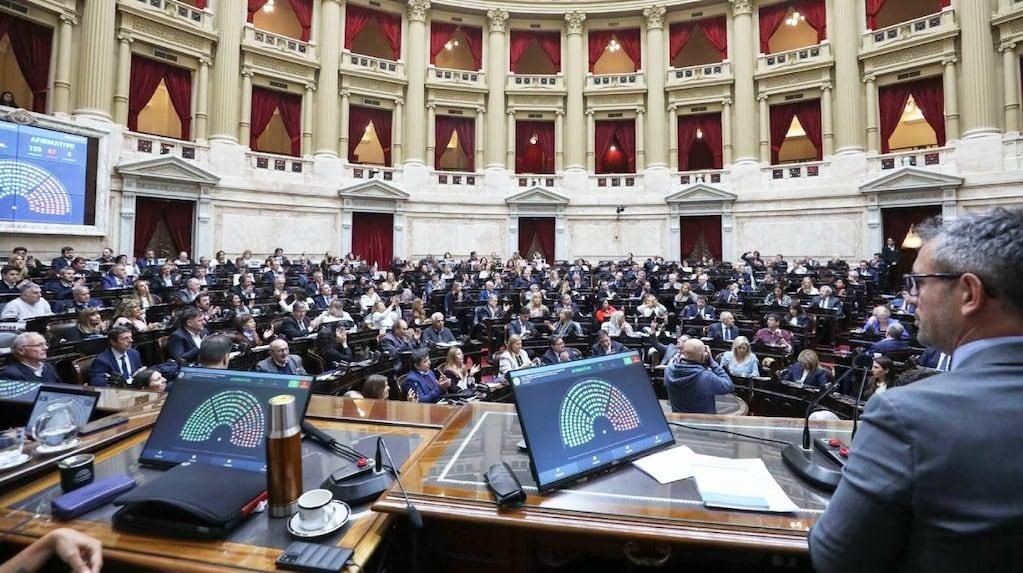 MOROSIDAD: EL OFICIALISMO LOGRÓ DICTAMEN Y AVANZA CON UN PROYECTO CENTRADO EN EDUCACIÓN FINANCIERA