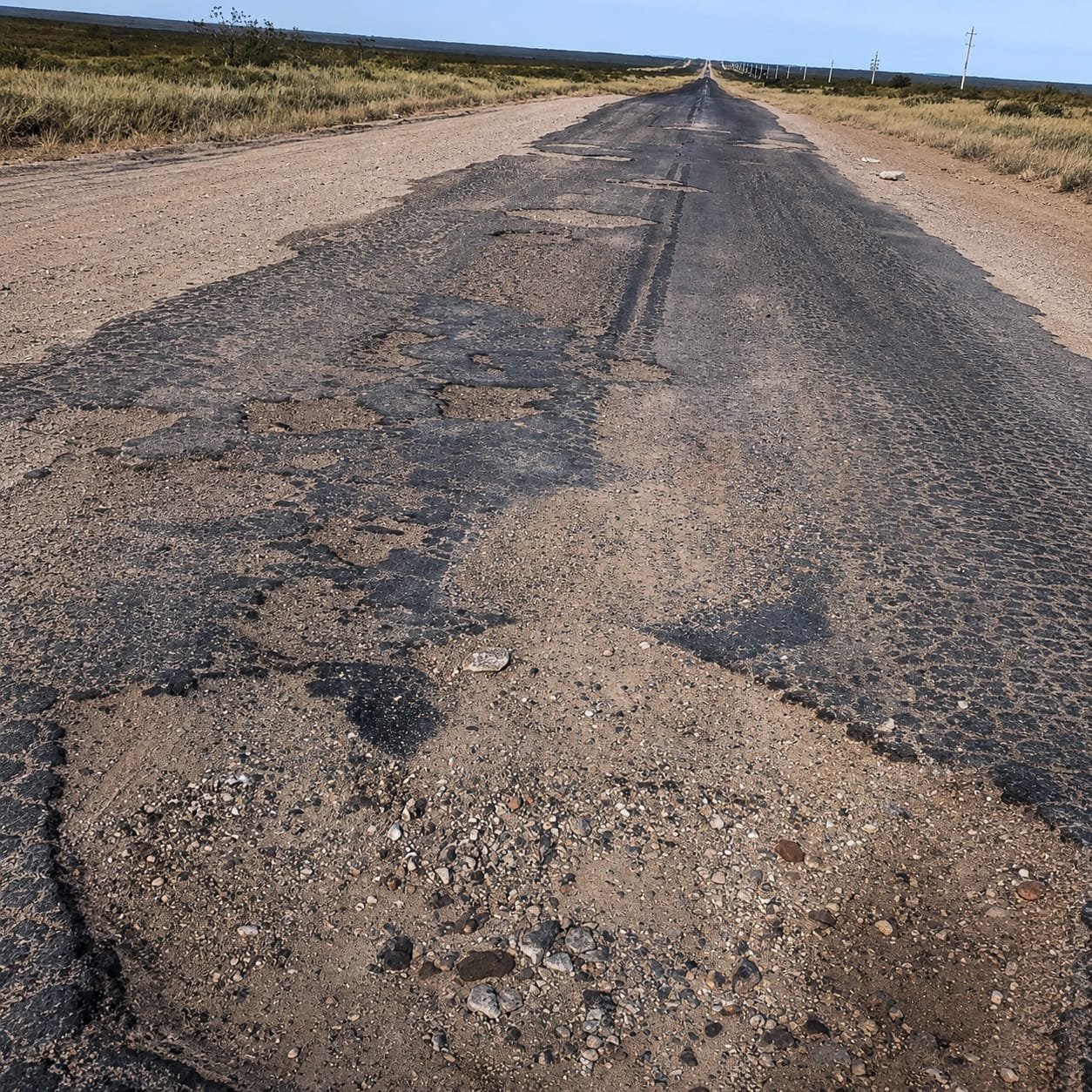 NACIÓN ADMITIÓ QUE DESVÍA FONDOS DESTINADOS AL MANTENIMIENTO DE RUTAS NACIONALES PARA SOSTENER EL EQUILIBRIO FISCAL