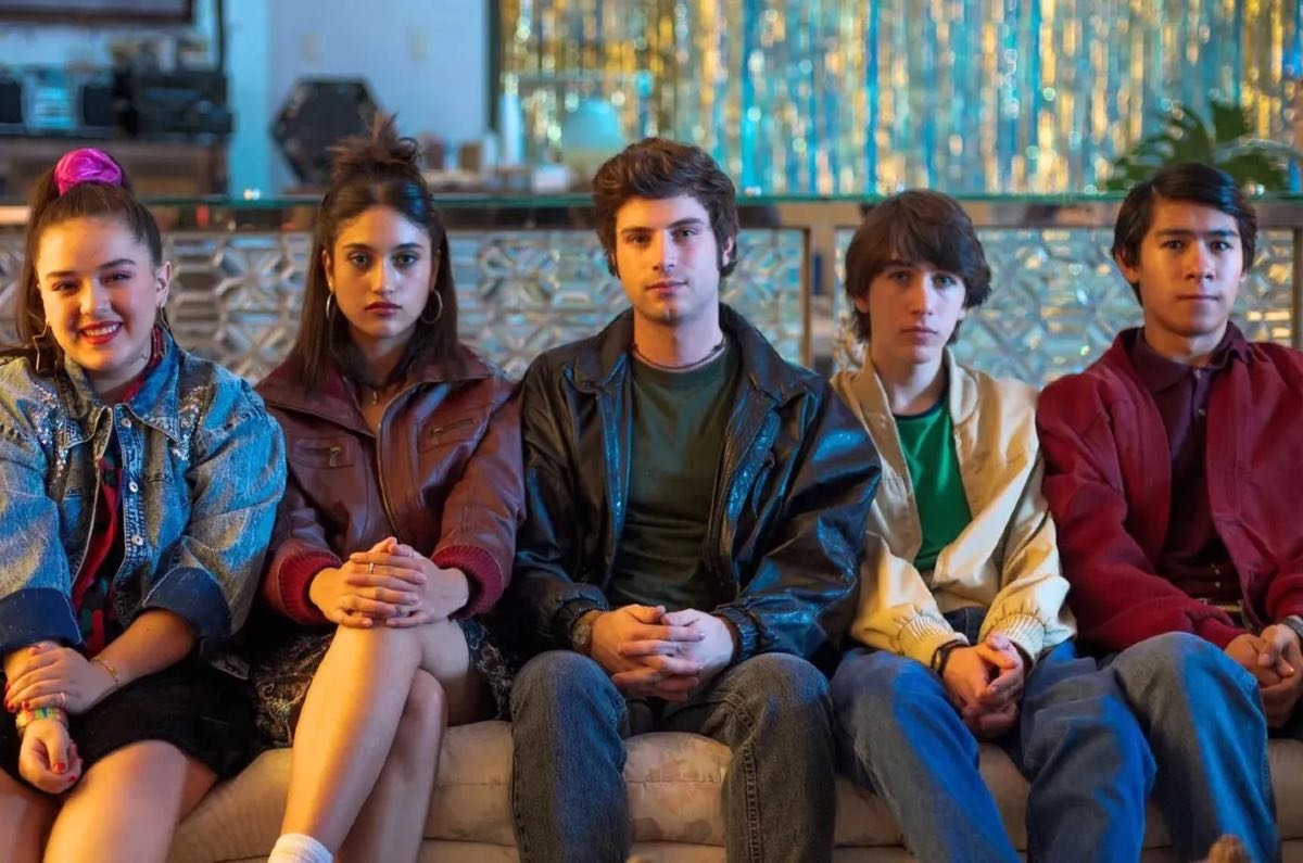 "NADIE NOS VA A EXTRAÑAR" VOLVIÓ CON SU SEGUNDA TEMPORADA: LA NOSTALGIA NOVENTERA QUE CONQUISTÓ A PRIME VIDEO