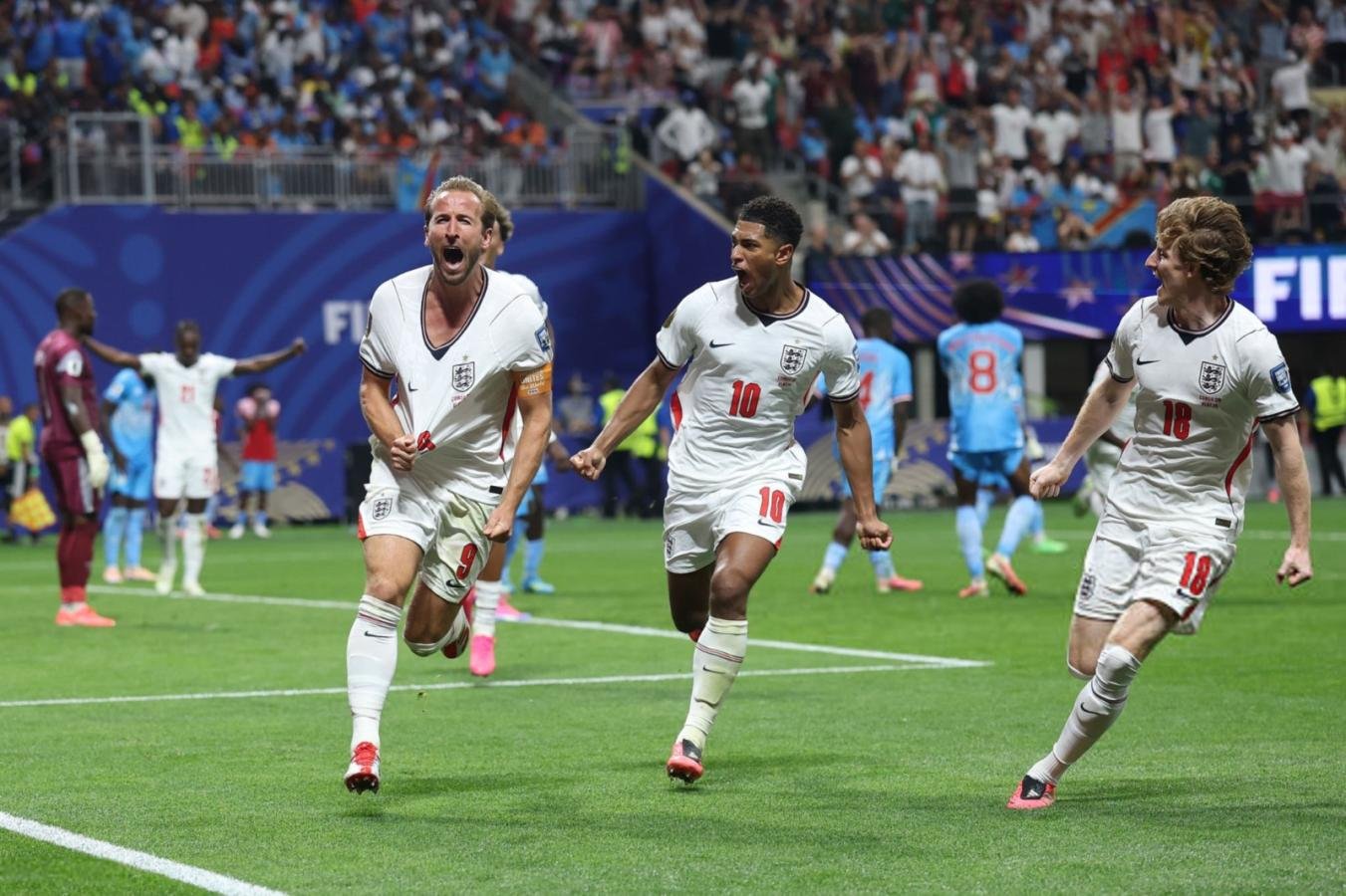 SUSTO, DOBLETE DE KANE Y REMONTADA: INGLATERRA SUFRIÓ PERO PASÓ A OCTAVOS