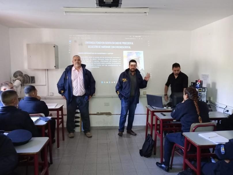 TUNUYÁN SUMA NUEVAS HERRAMIENTAS PARA PREVENIR LOS CIBERDELITOS